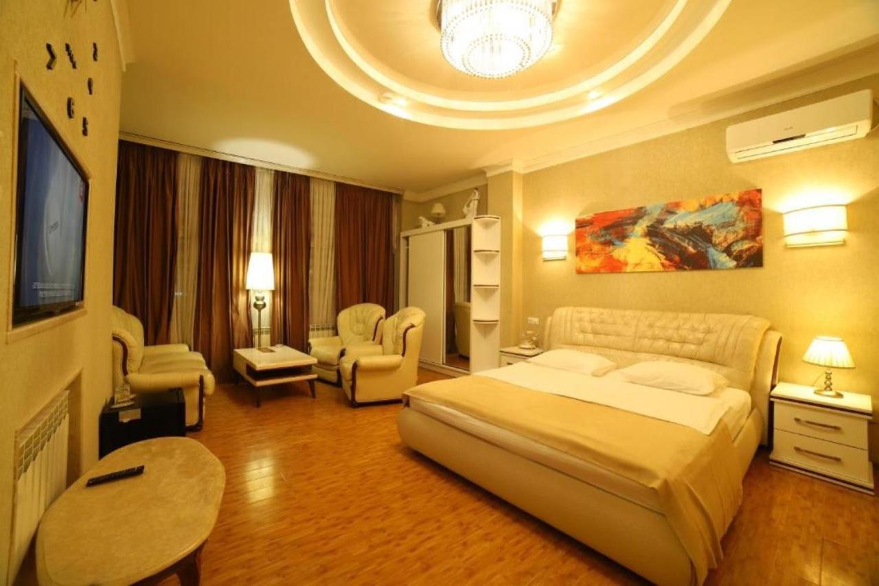 Agava Tbilisi Hotell Exteriör bild