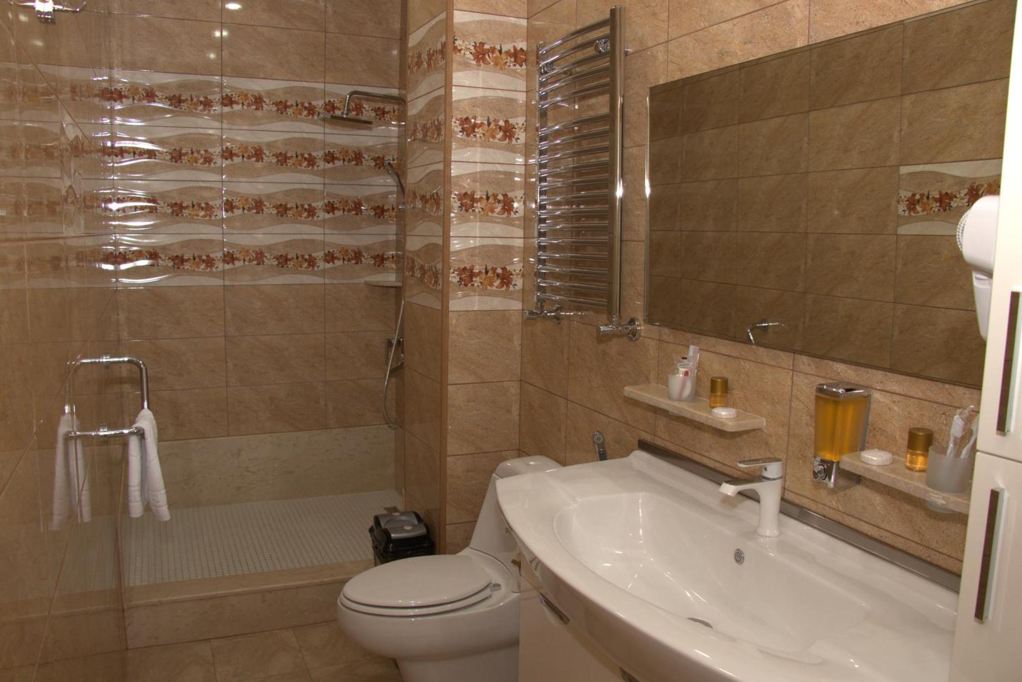 Agava Tbilisi Hotell Exteriör bild